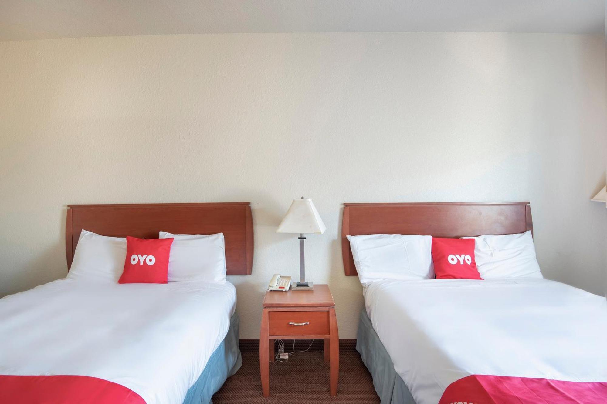 Hotel Oyo Townhouse Jackson Clute