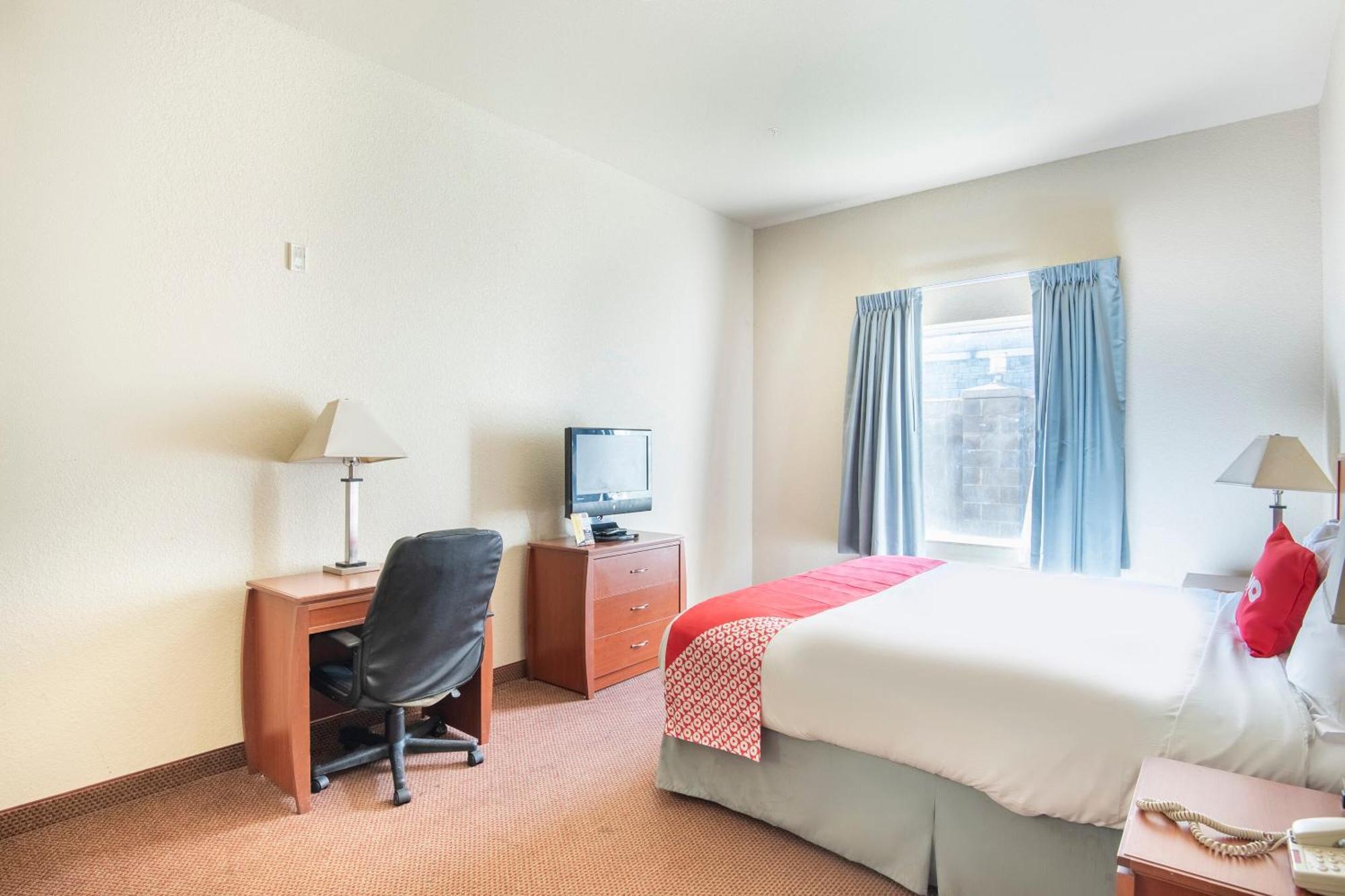 Oyo Townhouse Jackson 2*